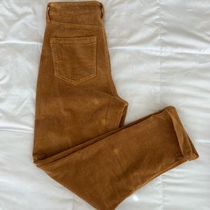 American Eagle Mom Jeans